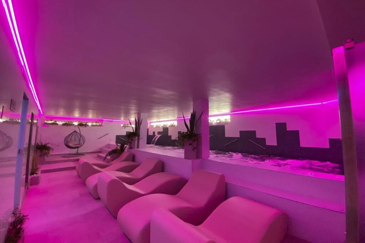 Hotel Villa Chiara 泰拉奇纳 外观 照片